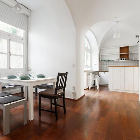 Cool Centre Zagreb Deluxe Apartment Luaran gambar