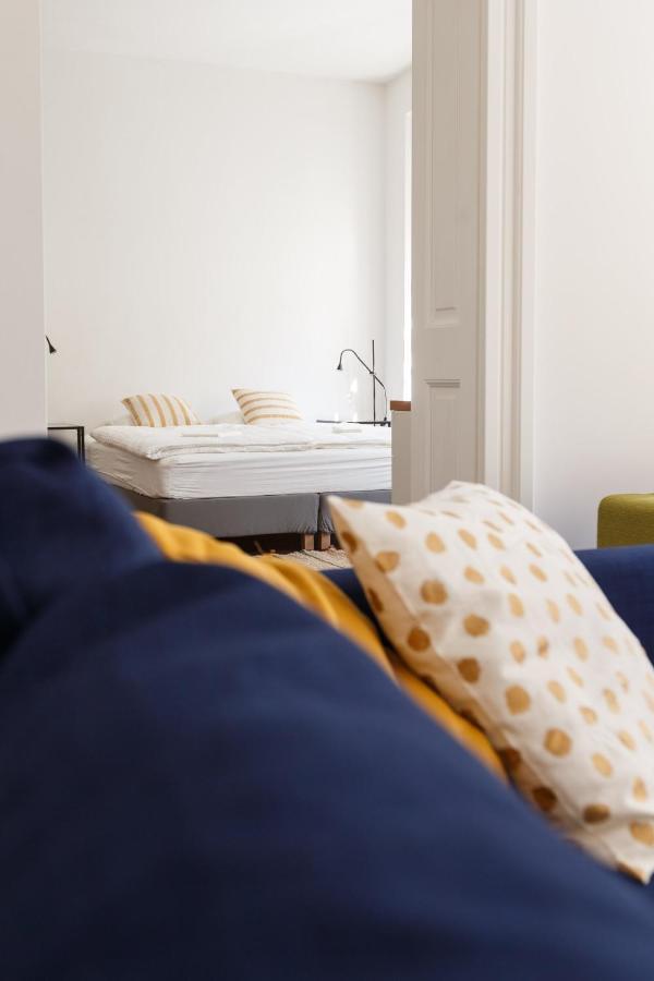 Cool Centre Zagreb Deluxe Apartment Luaran gambar
